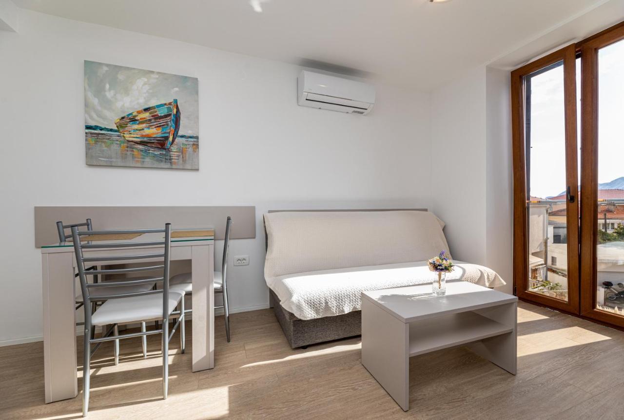 Apartments Crnekovic III Башка Екстер'єр фото